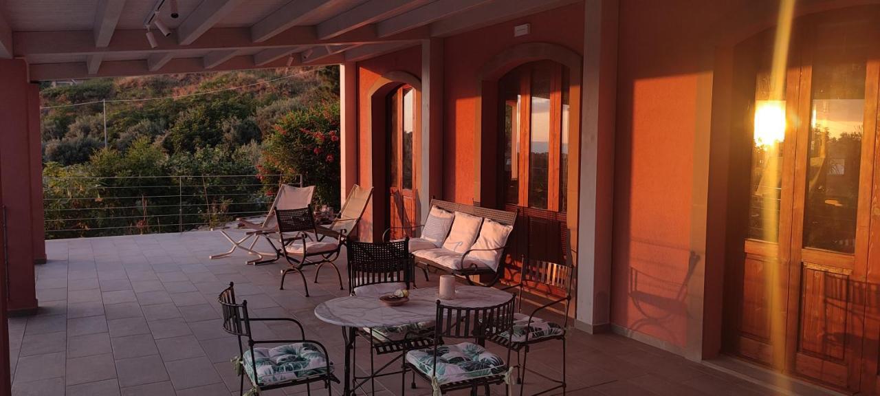 Bioagriturismo Antica Sena Milici Εξωτερικό φωτογραφία