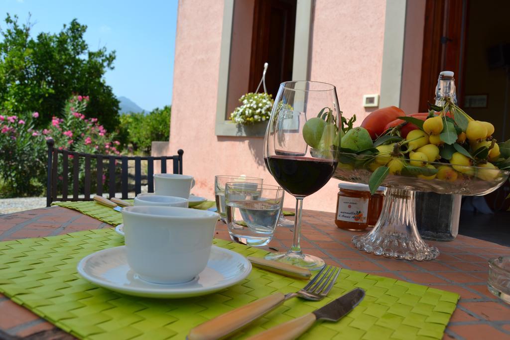 Bioagriturismo Antica Sena Milici Εξωτερικό φωτογραφία