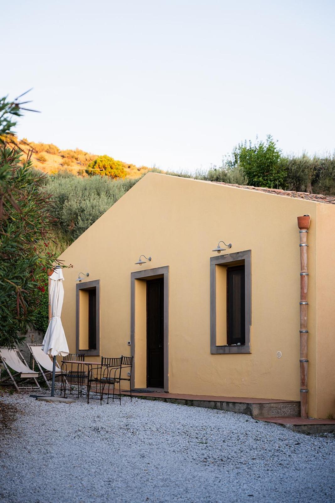 Bioagriturismo Antica Sena Milici Εξωτερικό φωτογραφία