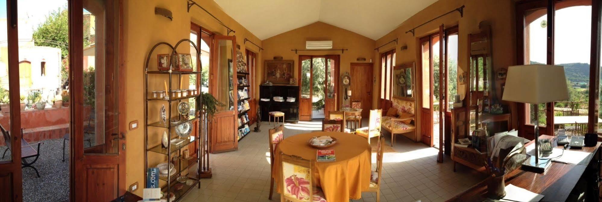 Bioagriturismo Antica Sena Milici Εξωτερικό φωτογραφία